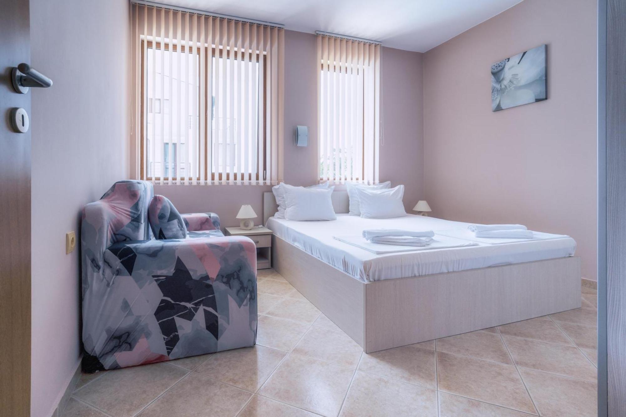 Sunrise Apartments Sozopol Exterior photo