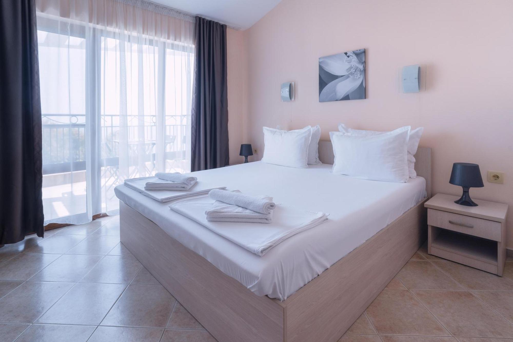 Sunrise Apartments Sozopol Exterior photo